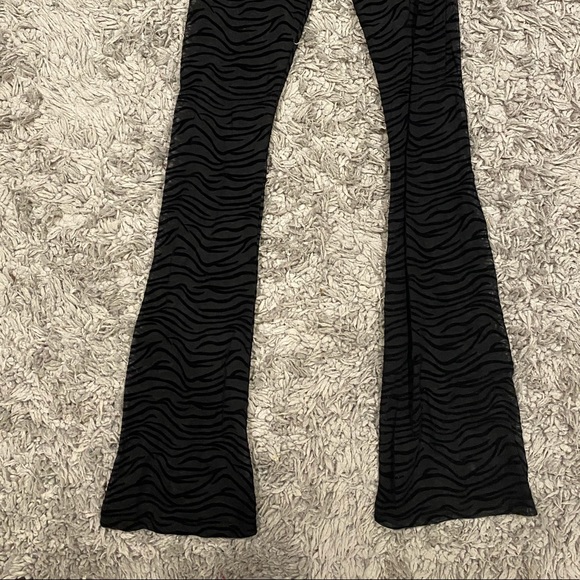 Sheer zebra print flare pants! - Picture 4 of 5